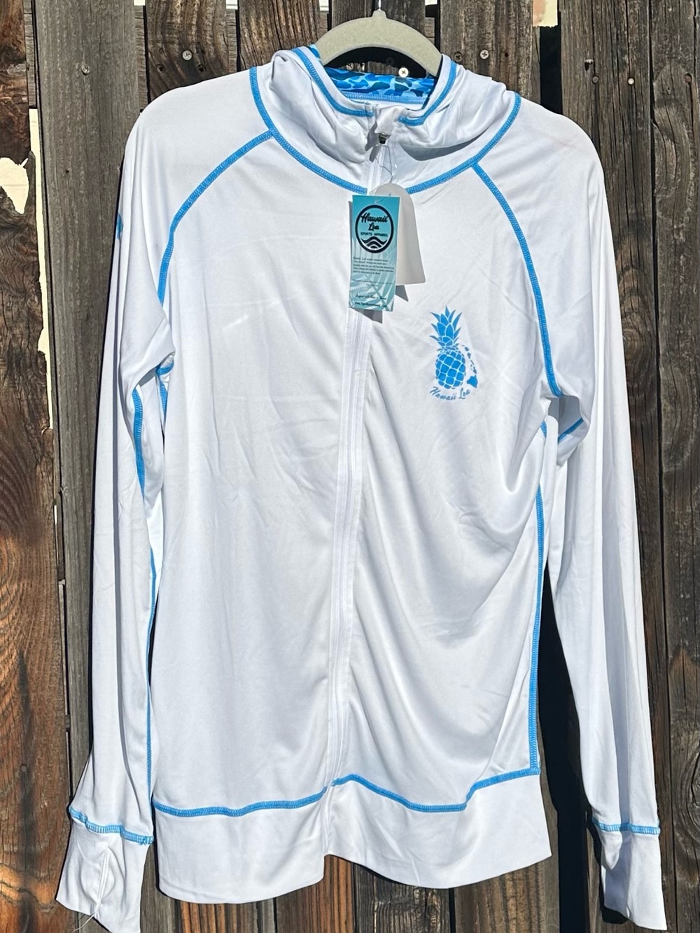 Hawaii Loa hooded swim pullover. New with tags!